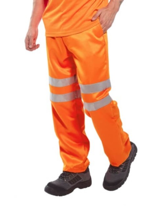 Pantaloni HiVis 80% poliester si 20% bumbac