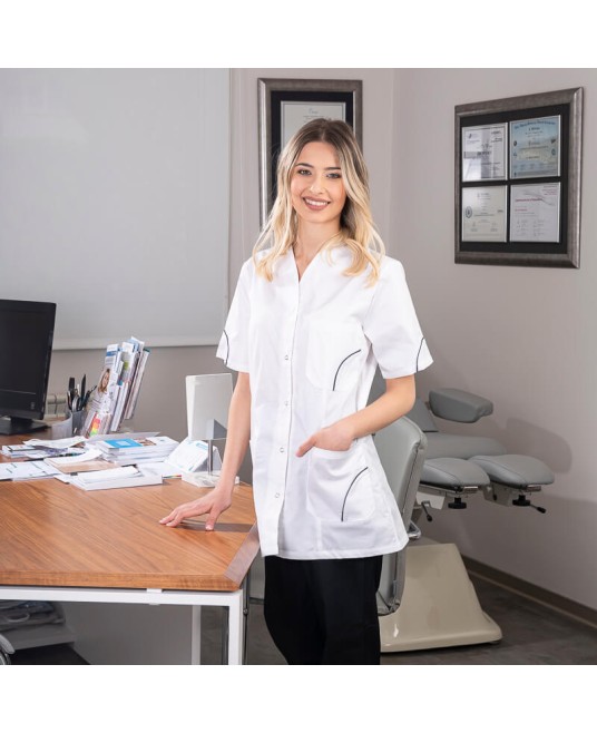 Halat scurt cu nasturi si buzunare, tercot 160g/mp, alb