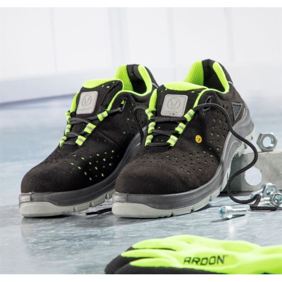 Pantofi S1P ESD cu bombeu din compozit si lamela din kevlar Pantofi S1P ESD cu bombeu din compozit si lamela din kevlar