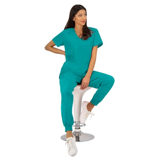 Tunica femei confortabila si moderna, cu 2 buzunare, verde Tunica femei confortabila si moderna, cu 2 buzunare, verde