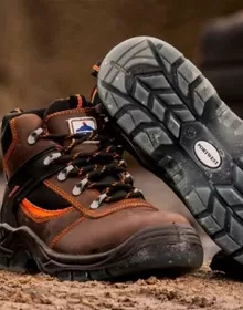 Incaltaminte de protectie