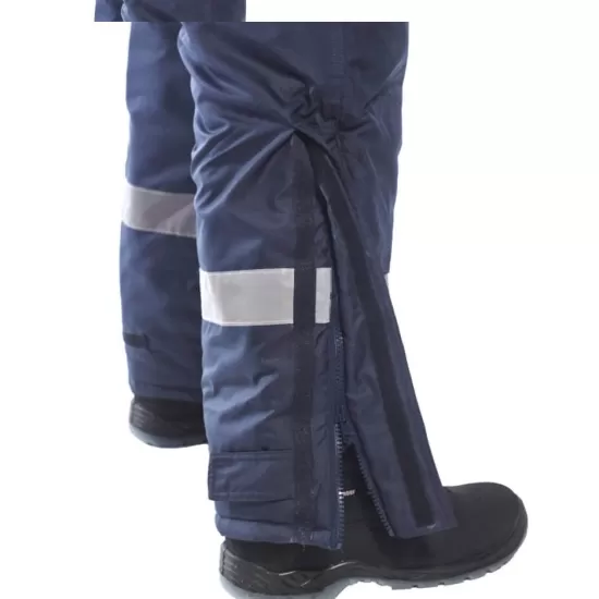 Pantaloni depozite frigorifice, protectie frig -58 grade C Pantaloni depozite frigorifice, protectie frig -58 grade C