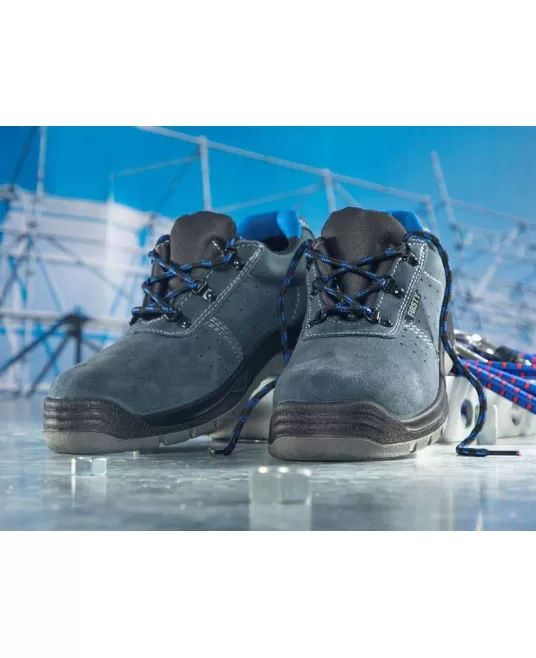 Pantofi de protectie cu gauri de aerisiere, S1P Albastru pal Pantofi de protectie cu gauri de aerisiere, S1P Albastru pal