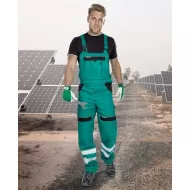 Salopeta cu pieptar Cool Trend dungi reflectorizante, bumbac 260g/m2 Verde Salopeta cu pieptar Cool Trend dungi reflectorizante, bumbac 260g/m2 Verde