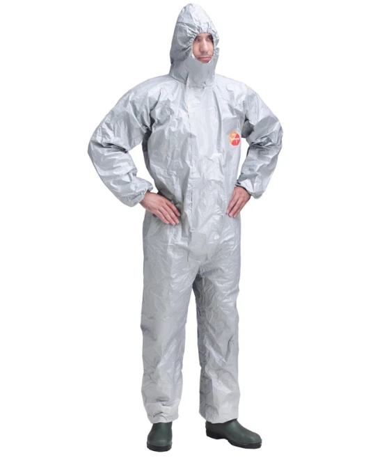 Combinezon protectie chimica TYCHEM 6000F, rezistent la stropire lichide 5 bari, gri