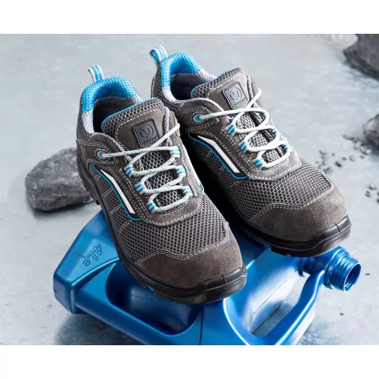 Pantofi respirabil S1P, HRO, bombeu compozit si lamela kevlar - gri cu albastru Pantofi respirabil S1P, HRO, bombeu compozit si lamela kevlar - gri cu albastru
