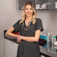 Tunica femei confortabila si moderna, cu 2 buzunare, gri inchis