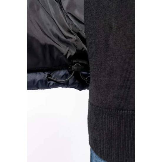 Vesta vatuita impermeabila Kariban, bej-negru Vesta vatuita impermeabila Kariban, bej-negru